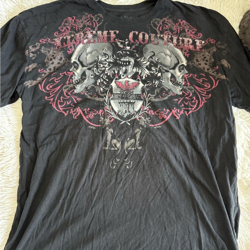 Black Short Sleeve Tee with Skull Graphic Design